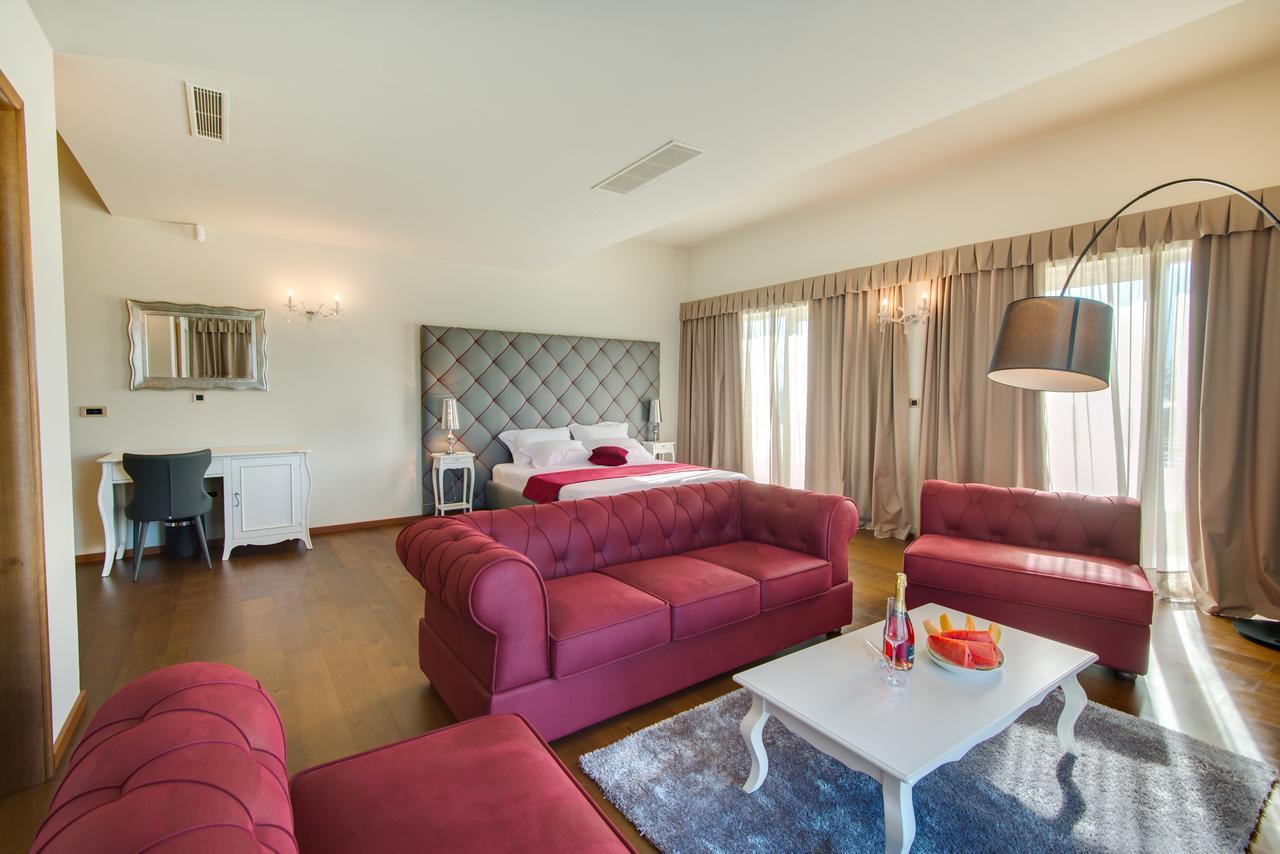 Wine Cattunar 5* Brtonigla