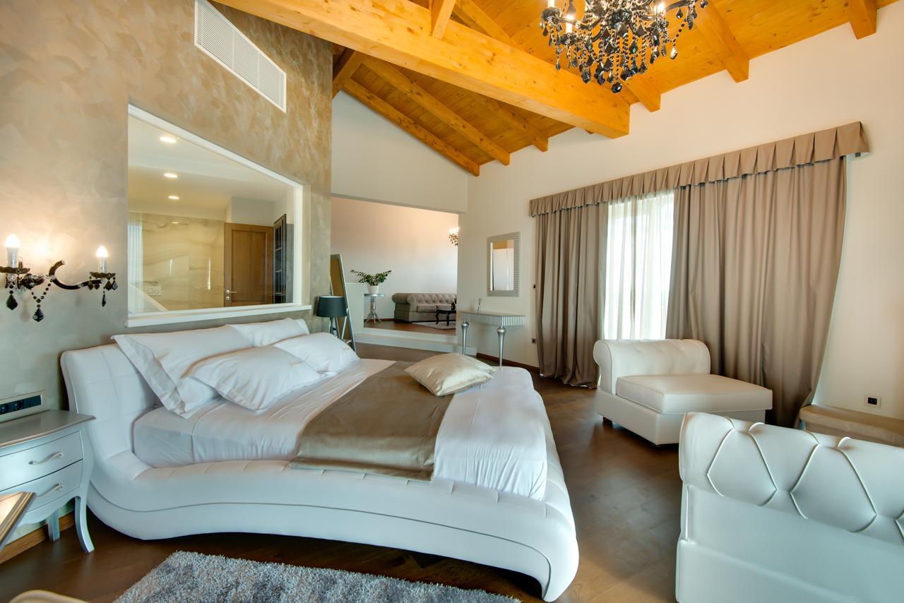 Wine Cattunar 5*